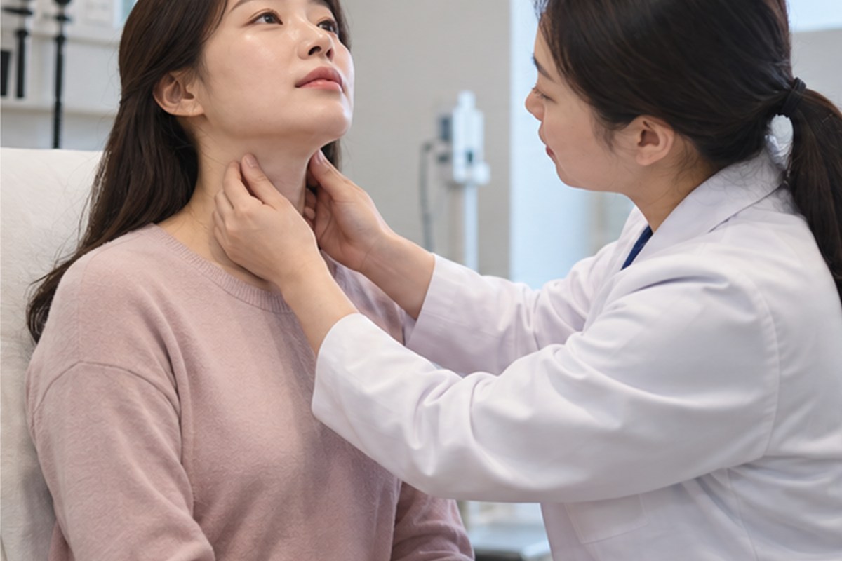 갑상선암 수술비용 검사와 치료 과정을 살펴보는 장면