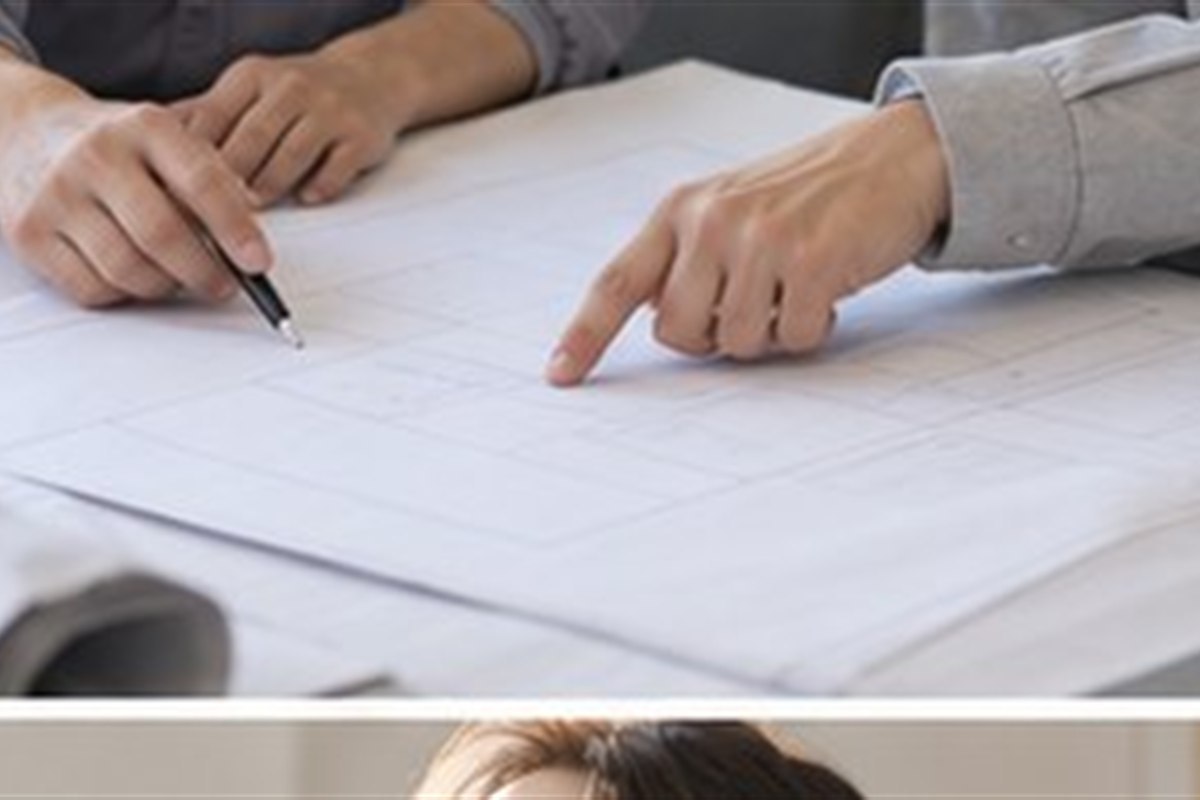 전문건설업 등록기준 결정 전 준비 항목을 점검하는 장면